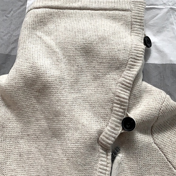 THE GAP Cowl Neck Zip Up Cardigan - Picture 5 of 5